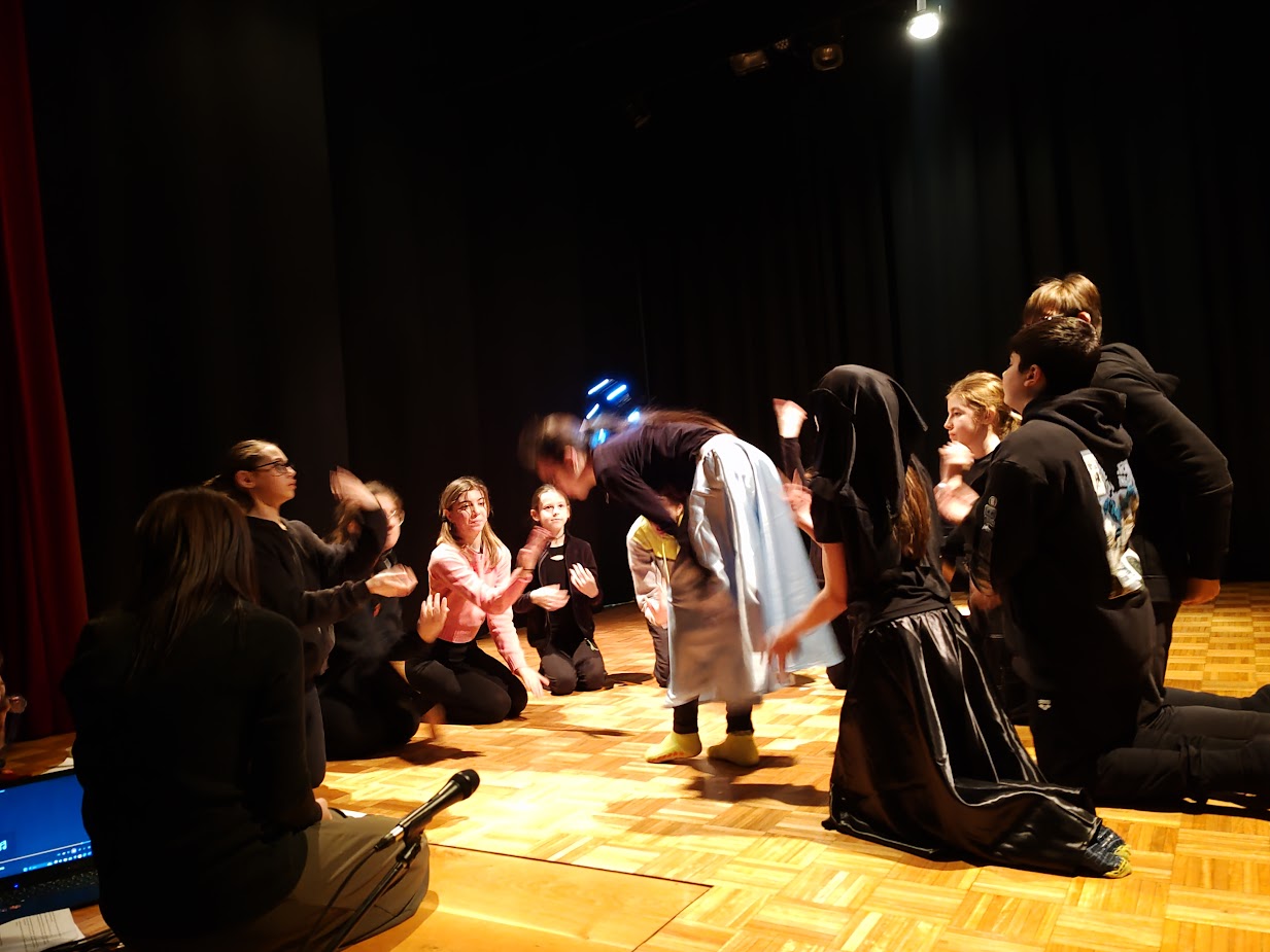 Ragazzi lezione Teatro Danza 2 Canonica d'Adda Erranza ASD